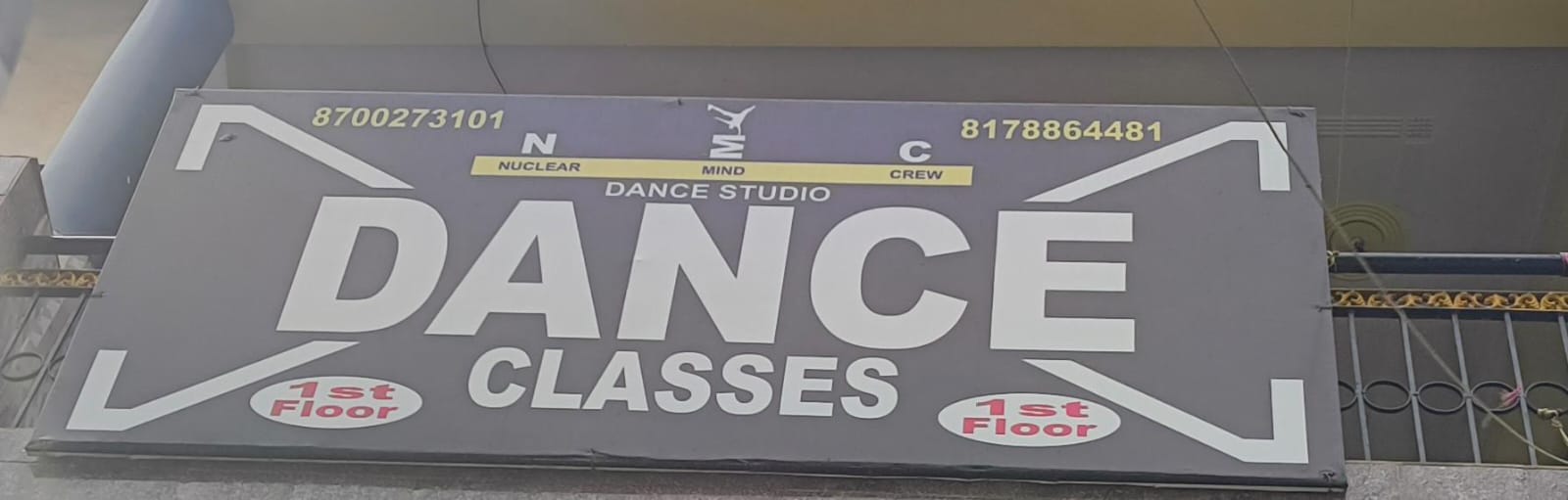 DANCE CLASSES image 1